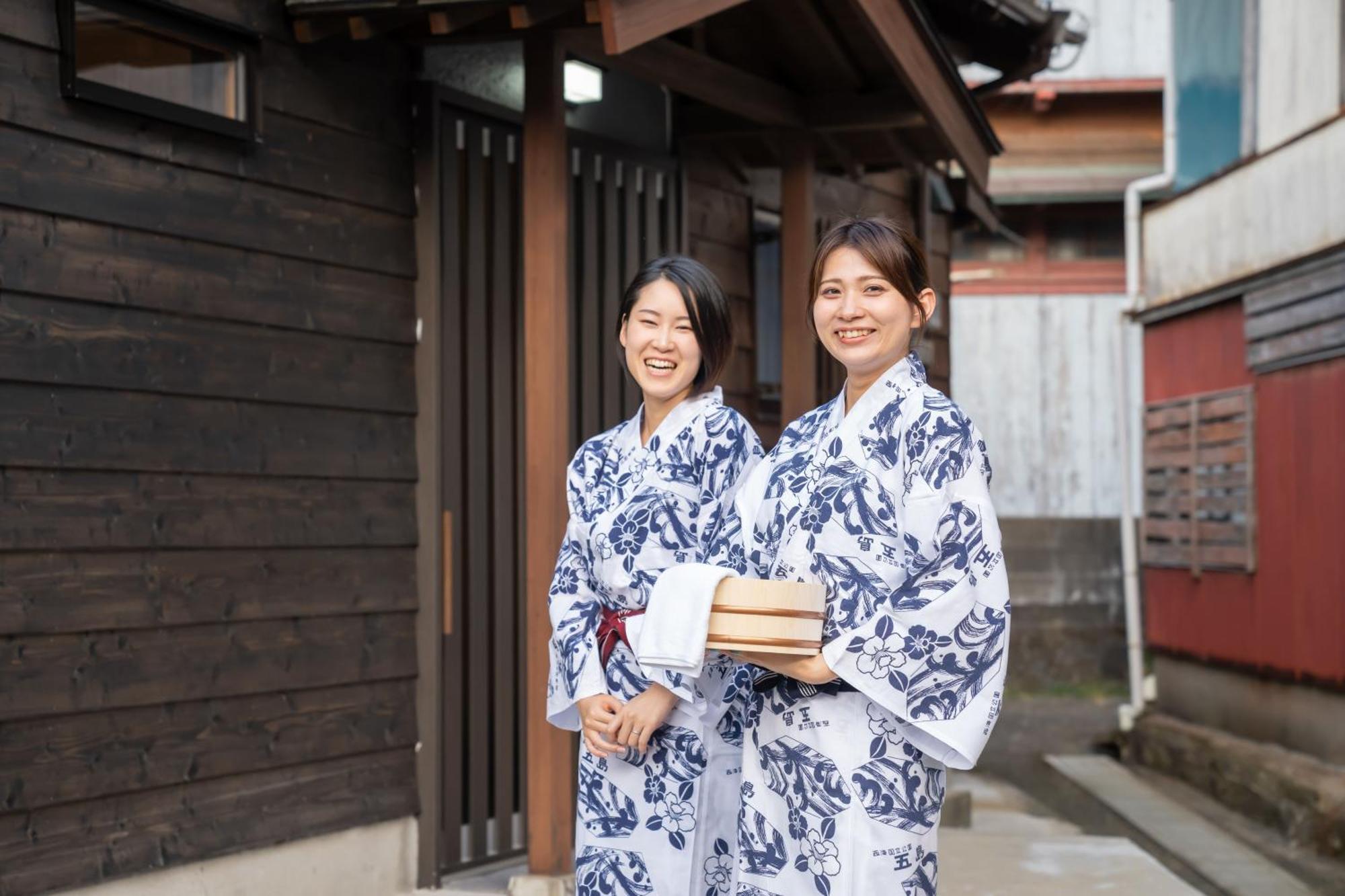 Villa Miyako 源泉かけ流し客室温泉ヴィラ みやこ別邸 โกโตะ ภายนอก รูปภาพ
